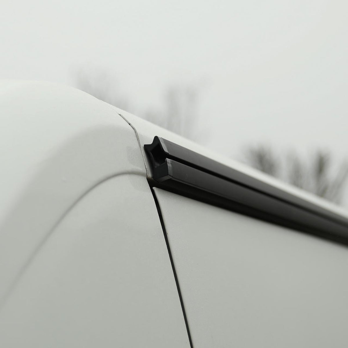 Citroën Relay Campervan Black Awning Rails – Drive-Away & Reimo Compatible
