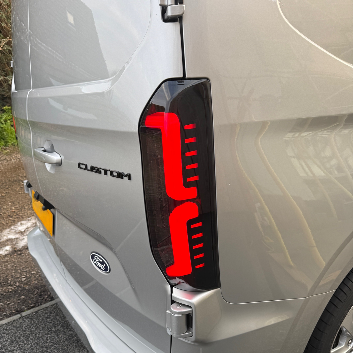 For New Ford Transit Custom 2024-2026 Full LED Rear Lights | Smoked Tail Light Upgrade